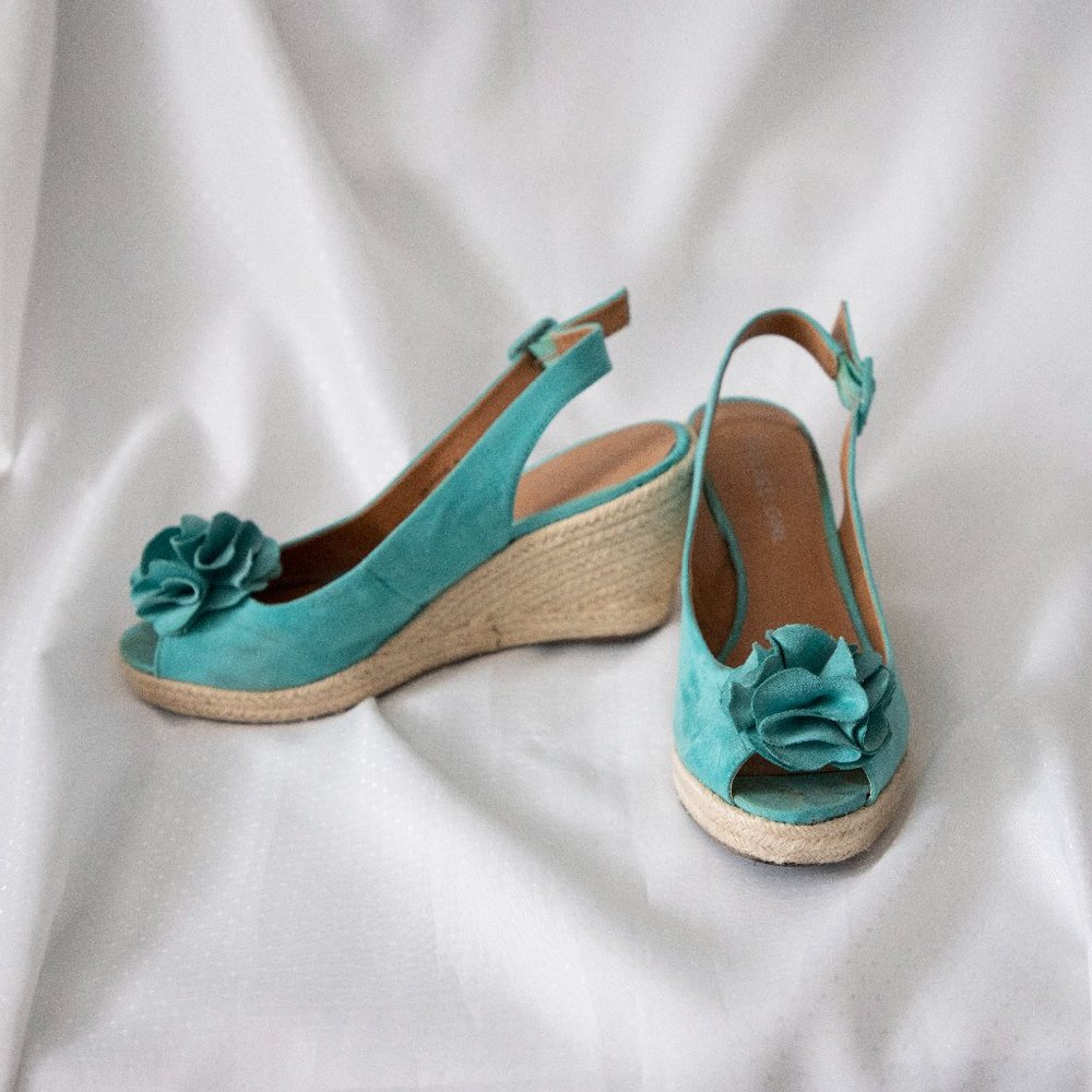 Turquoise peep toe wedges